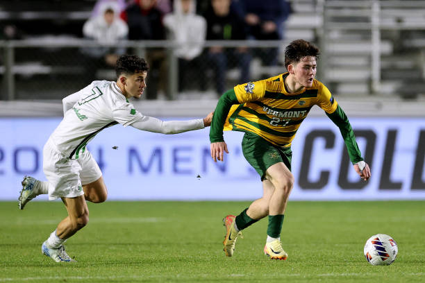 球队赢得三 球队赢得三