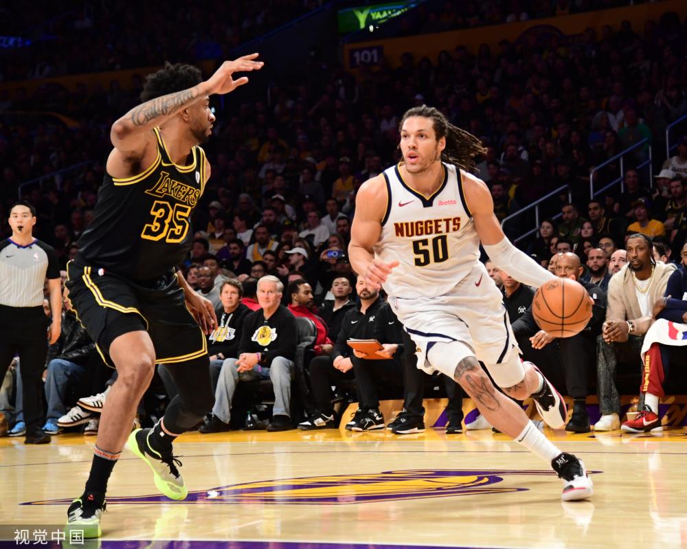 阵容中同样 阵容中同样